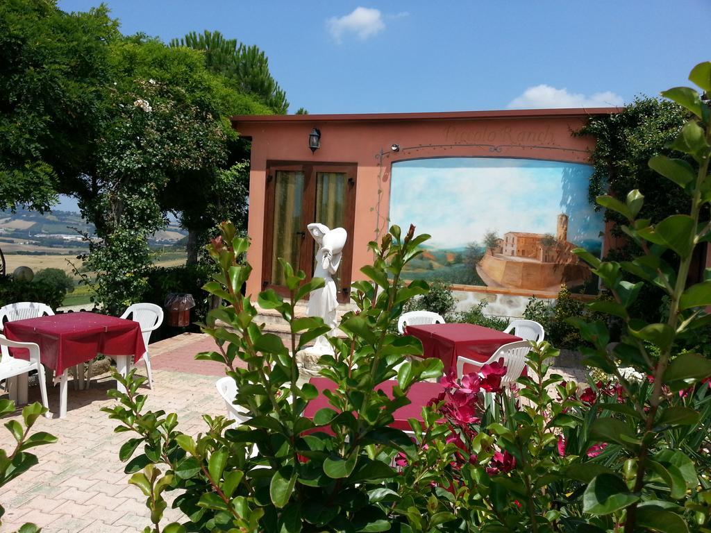 Azienda Agrituristica Piccolo Ranch San Pietro  외부 사진